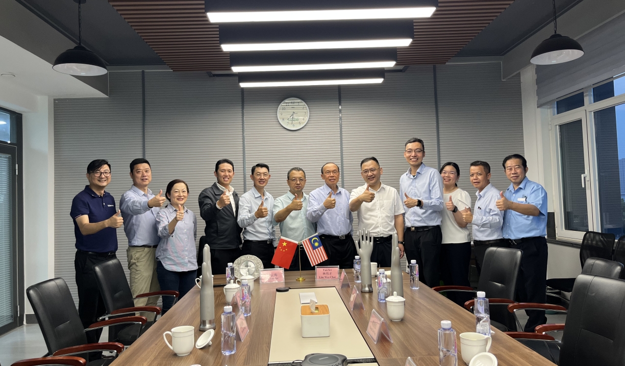 <strong>������������ʵҵ�ҡ��������׼��Ŵ�ʼ�˵�</strong>��